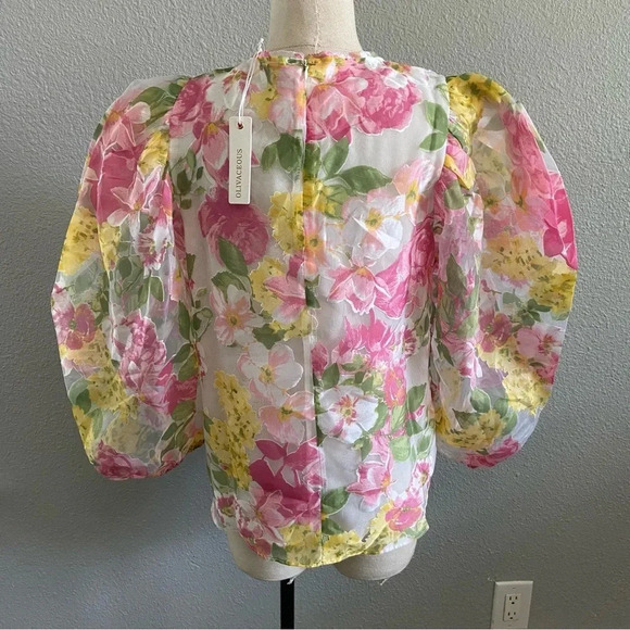 Olivaceous Bubble Sleeve Floral‎ Top Size Medium NWT - Picture 5 of 7